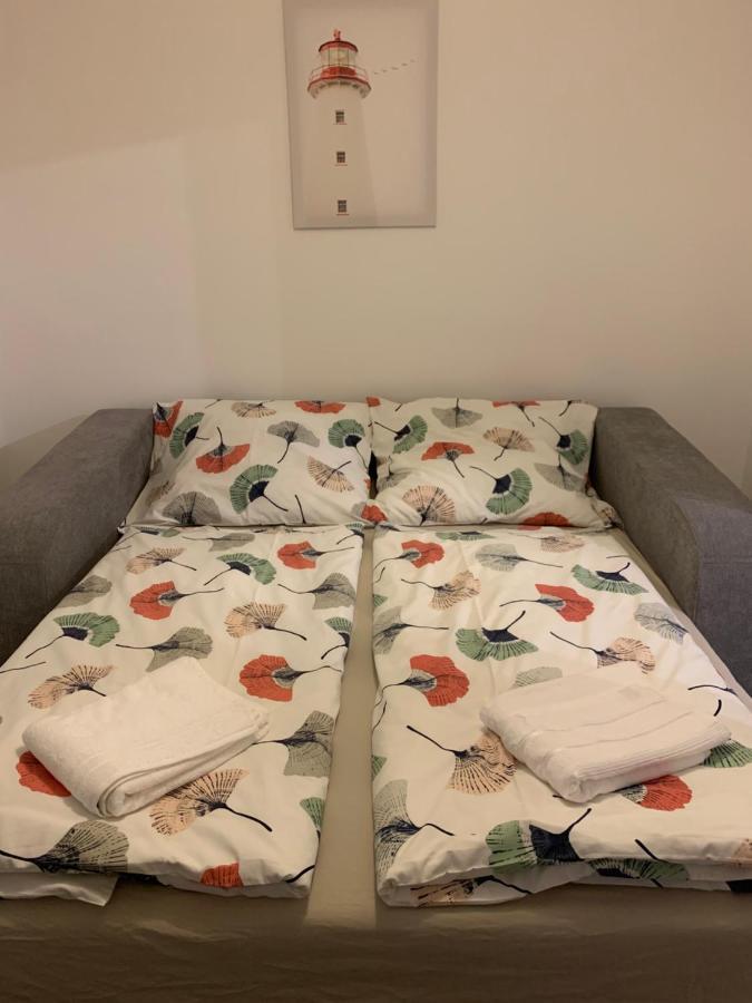 Zenit Apartman Бік Екстер'єр фото